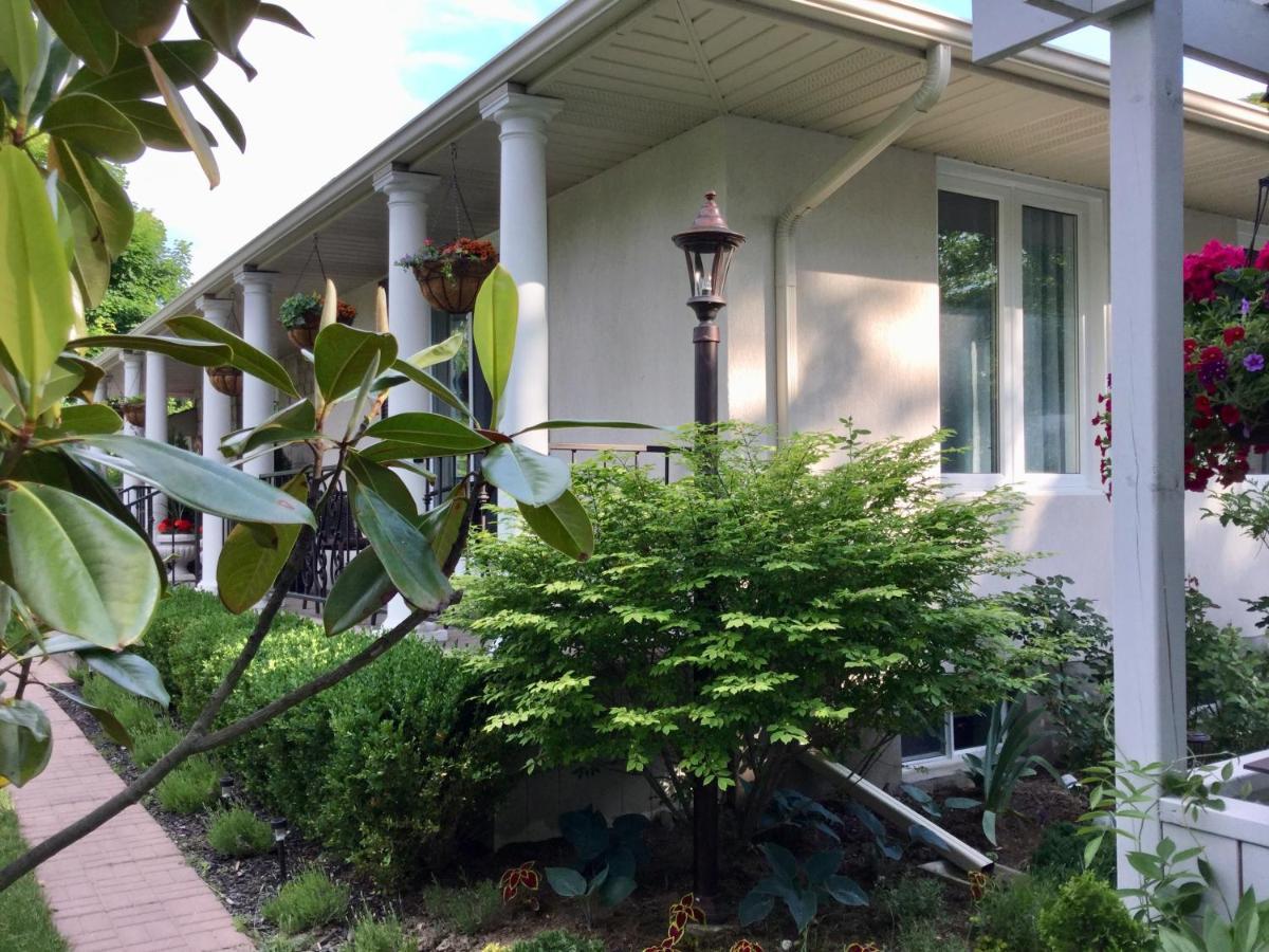 Via Veneto - Old Town Bed & Breakfast Niagara-on-the-Lake Eksteriør bilde